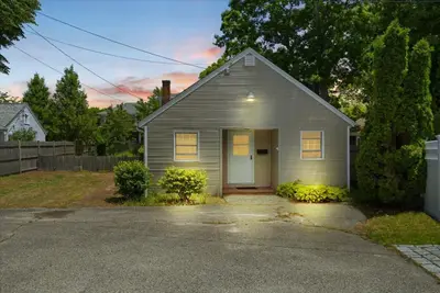 47 Little Rock Avenue, Falmouth MA — view 2