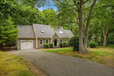 30 Currycomb Circle, Barnstable MA — view 5