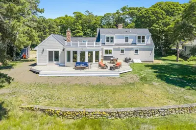 26 Hardings Beach Road, Chatham MA — view 4