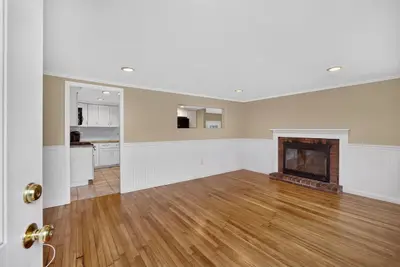 31 Frank Doyle, Dennis MA — view 3