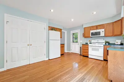 88 Waterfield Road, Barnstable MA — view 4