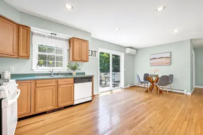 88 Waterfield Road, Barnstable MA — view 5