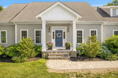 77 Long Road, Harwich MA — view 2