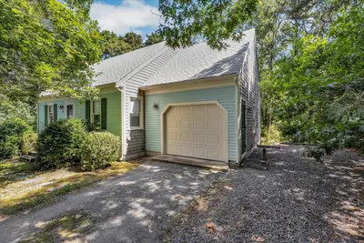 26 Richard Road, Yarmouth MA — view 2