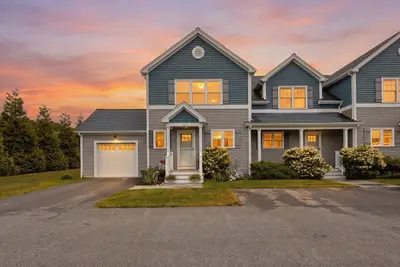 12 Ocean Pines Drive, Unit 1, Bourne MA