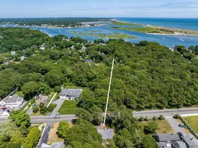 85 South Street, Yarmouth MA — view 4