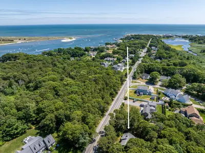 85 South Street, Yarmouth MA — view 5