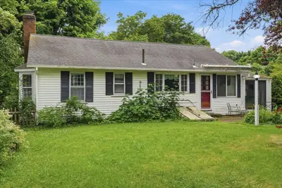 127 Pine Avenue, Barnstable MA — view 3