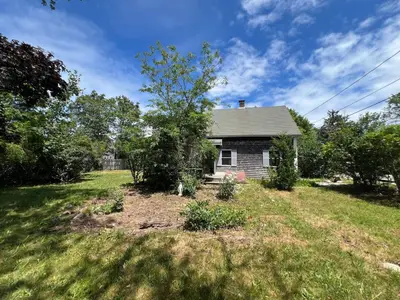 26 Winthrop Avenue, Oak Bluffs MA — view 4