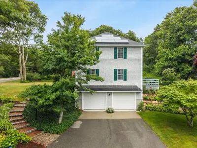 15 Eldridge Street Extension, Bourne MA — view 3