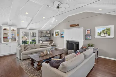 33 Harbor View Road, Harwich MA — view 5