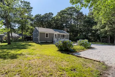 27 Frank Baker Road, Yarmouth MA — view 5