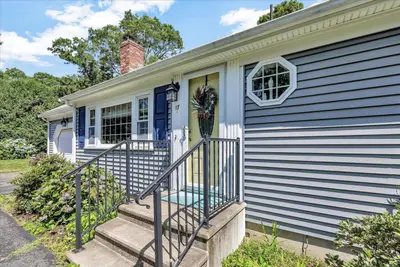 17 Galleon Way, Barnstable MA — view 2
