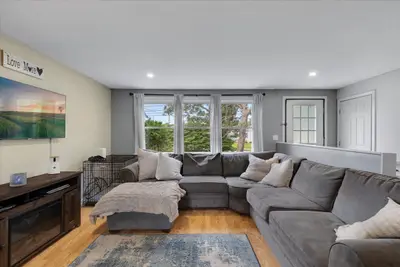 579 E Falmouth Highway, Falmouth MA — view 5