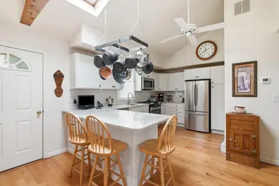 40 Cape Cod Lane, Barnstable MA — view 3