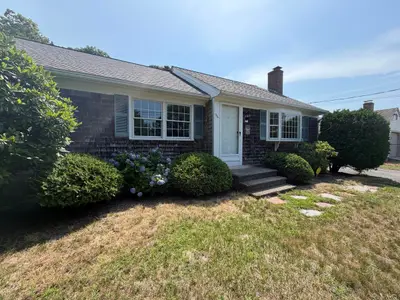 96 Pawkannawkut Drive