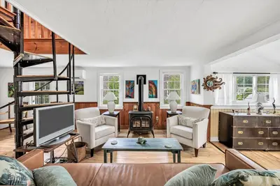 45 Ploughed Neck Road, Sandwich MA — view 2