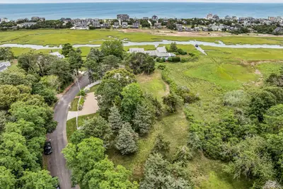 4 Arrowhead Circle, Sandwich MA — view 3