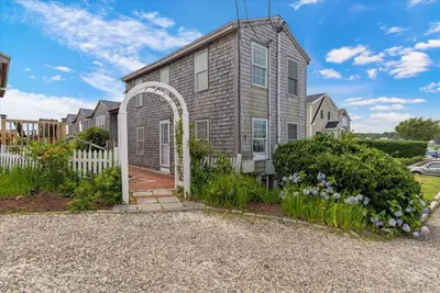 9 Windemere Road, Unit 10, Yarmouth MA — view 2