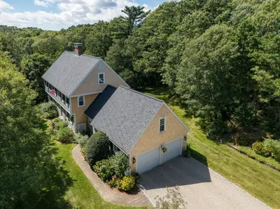 9 Fairfield Drive
