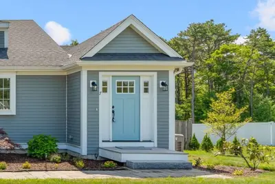 7 Maxwell Lane, Sandwich MA — view 3