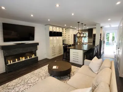 3 Howland Circle, Unit 3