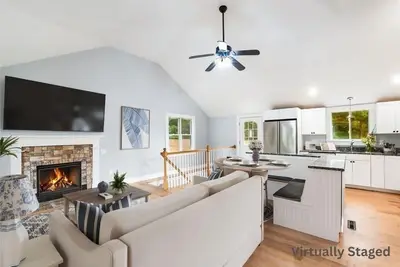 620 Boxberry Hill Road, Falmouth MA — view 2