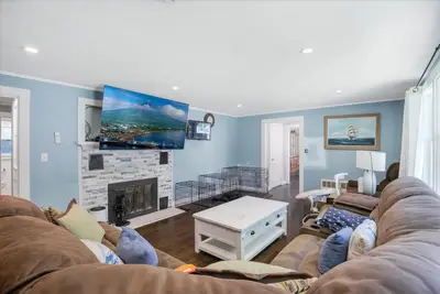 160 Lincoln Road, Barnstable MA — view 4