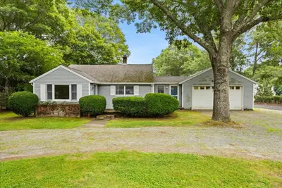435 Sandwich Road