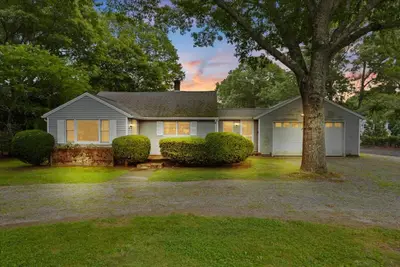 435 Sandwich Road, Falmouth MA — view 2