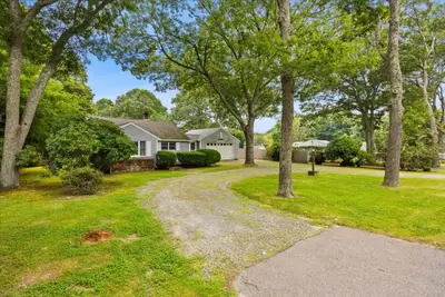 435 Sandwich Road, Falmouth MA — view 3