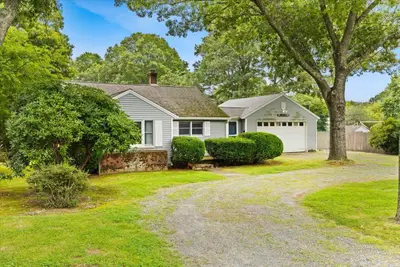 435 Sandwich Road, Falmouth MA — view 4