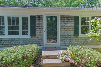 937 Pitchers Way, Barnstable MA — view 3
