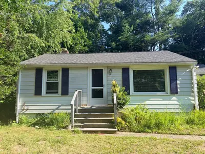 32 Paine Avenue