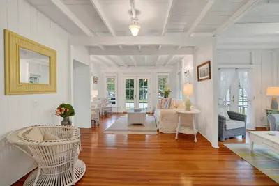 59 Tuckernuck Avenue, Oak Bluffs MA — view 3