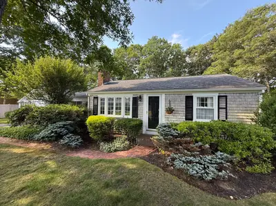15 Maushops Path, Yarmouth MA — view 2