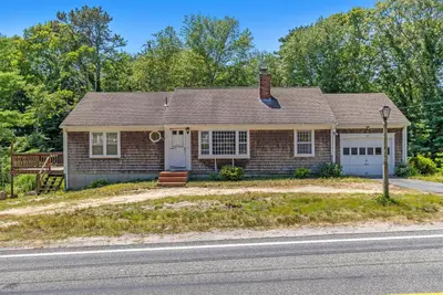 771 W Yarmouth Road, Yarmouth MA — view 2