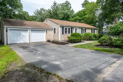 65 Elliott Road, Barnstable MA — view 2