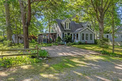 20 Park Street, Yarmouth MA — view 3