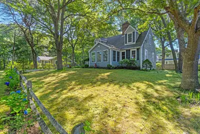 20 Park Street, Yarmouth MA — view 4