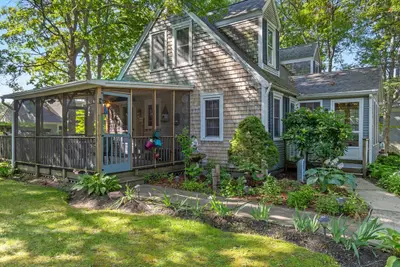 20 Park Street, Yarmouth MA — view 5