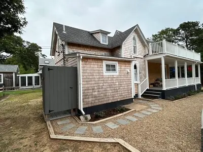 9 Brunswick, Oak Bluffs MA — view 4