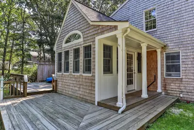 2 Sharon Lane, Sandwich MA — view 3
