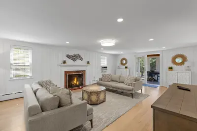 124 Pleasant Street, Chatham MA — view 5