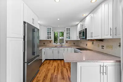 251 Acapesket Road, Falmouth MA — view 4