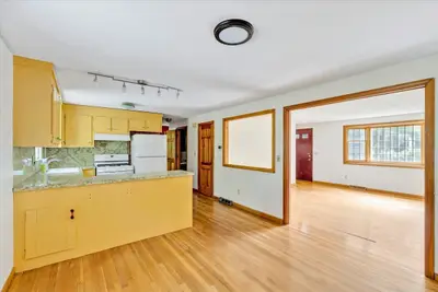 804 Putnam Avenue, Barnstable MA — view 5