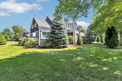 44 Maple Avenue, Barnstable MA — view 2