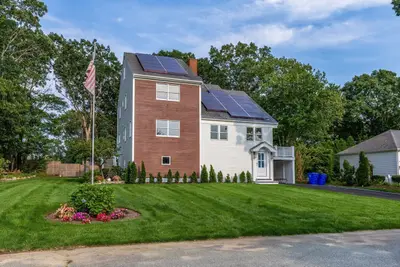 43 Seabreeze Drive, Bourne MA