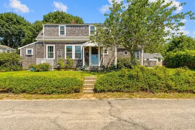 11 Rosetta Street, Yarmouth MA