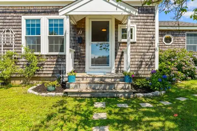 11 Rosetta Street, Yarmouth MA — view 4